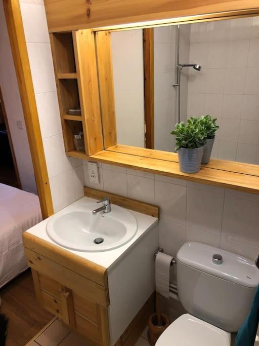 Central 3 Bedroom Chalet With Balcony Val d'Isere Bagian luar foto